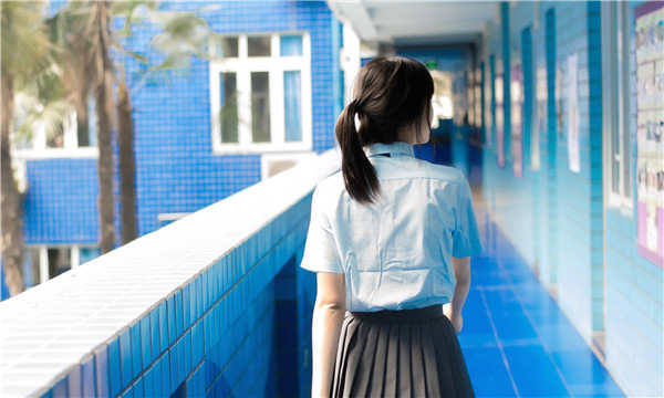 张湾如何找到一个可以帮助我生孩子的女人？